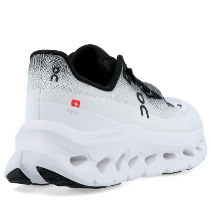 On Cloudtilt Black/ivory