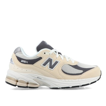 Sapatilha New Balance 2002-fa