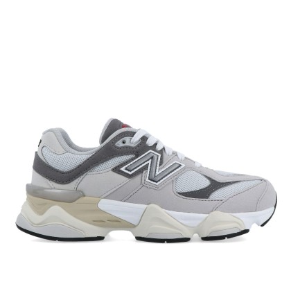 Sapatilha New Balance 9060-gy