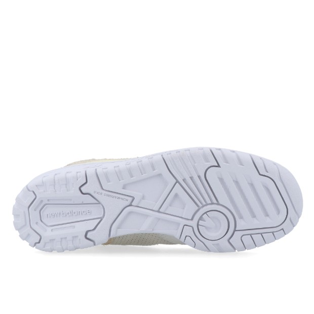 Sapatilha New Balance 550-sb