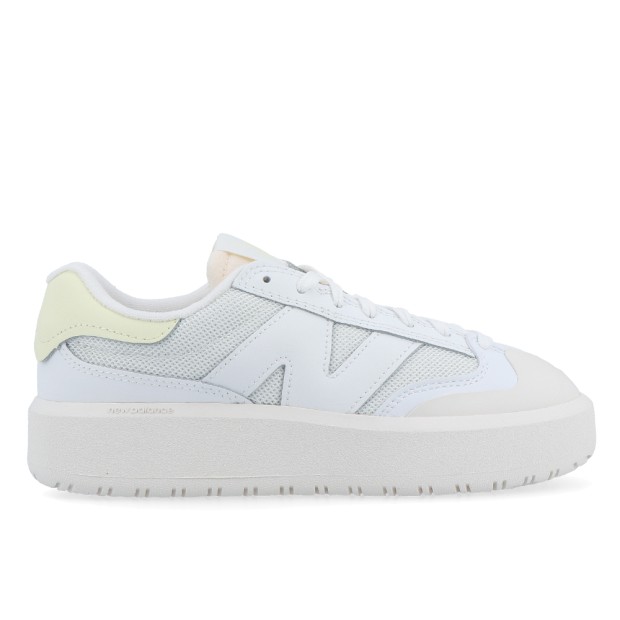 Sapatilha New Balance Ct302-of