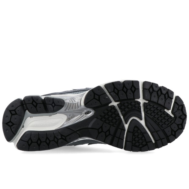 Sapatilha New Balance 1906-rv
