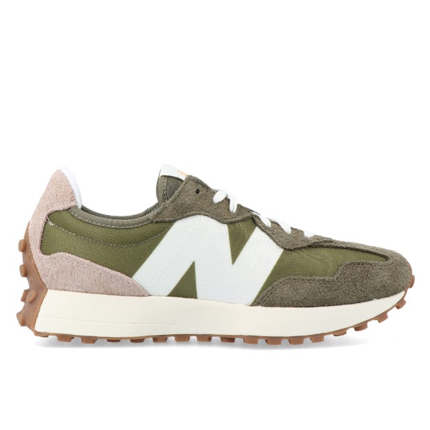 Sapatilha New Balance 327-cwb