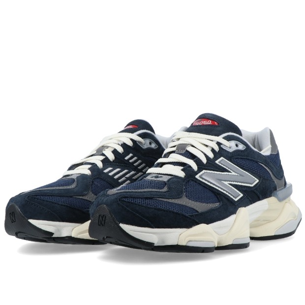 Sapatilha New Balance 9060-ecb