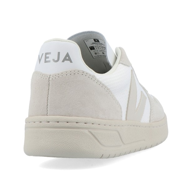 Veja V-10 B-mesh White Natural Pierre