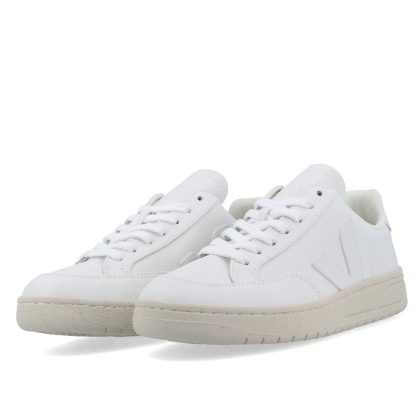 Veja V-12 Leather Extra-white