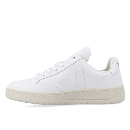 Veja V-12 Leather Extra-white
