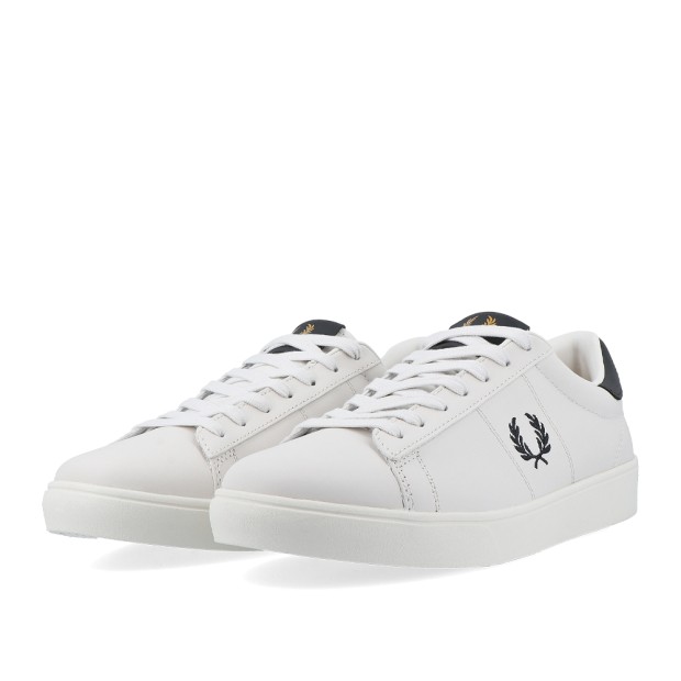 Fred Perry s