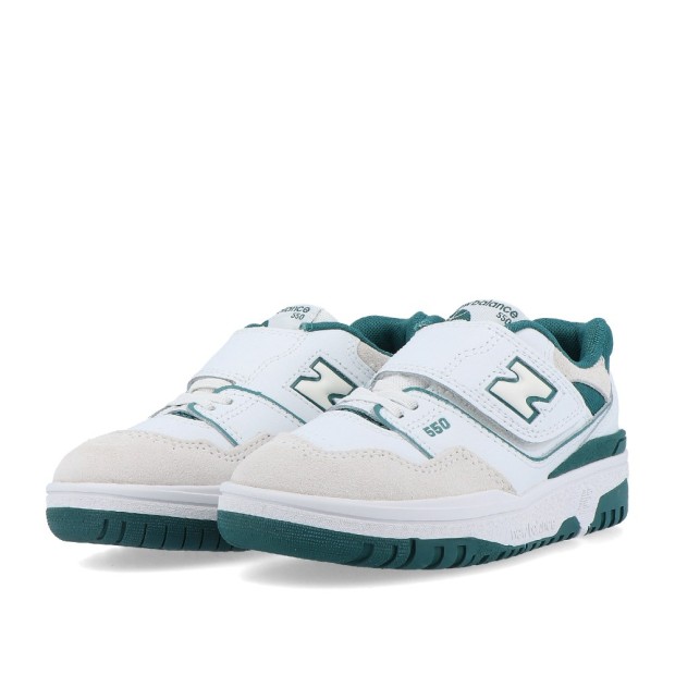 Sapatilha New Balance 550-ta
