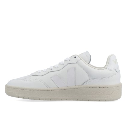 Veja V-90 O.t. Leather Extra-white