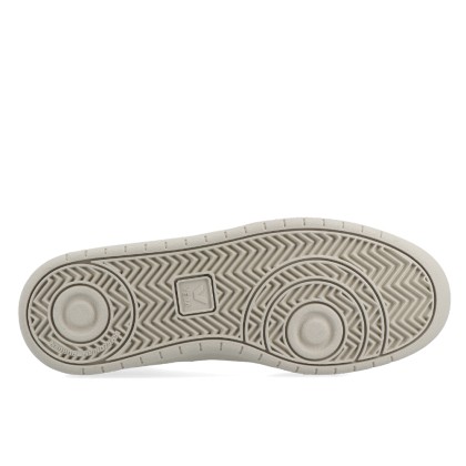 Veja V-90 O.t. Leather Extra-white