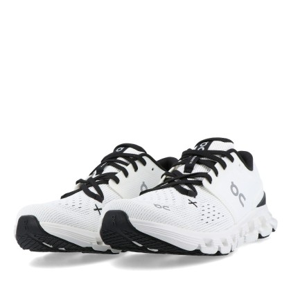 On Cloud X 4 - Ivory / Black W