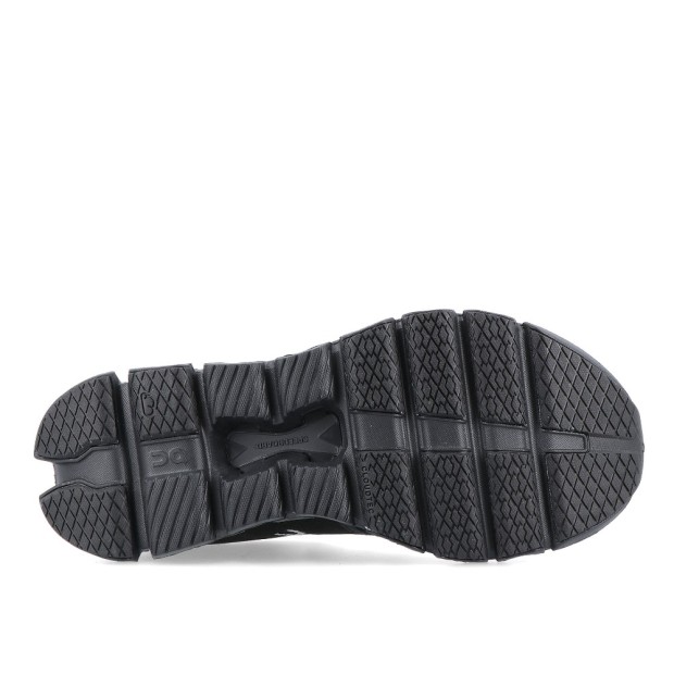 On Cloud X 4 - Black / Eclipse W