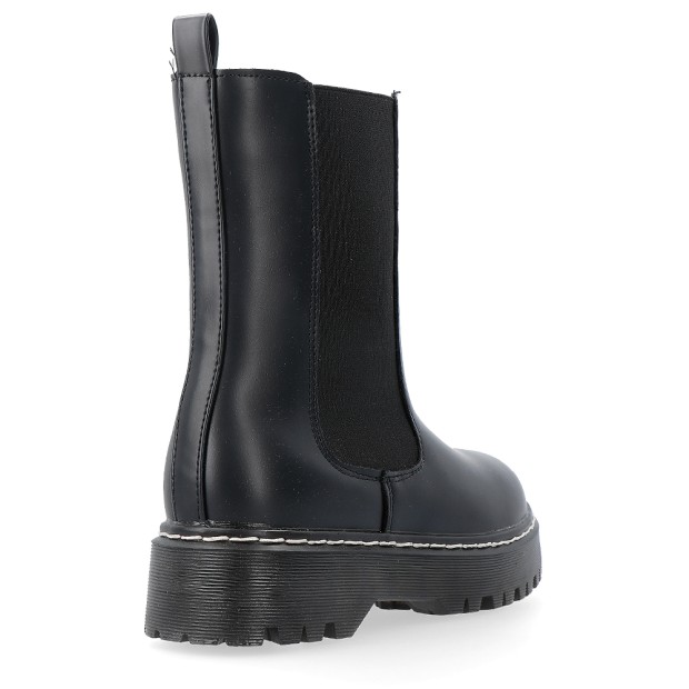 Emmshu Casha-blk