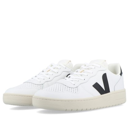 Veja V-10 Leather Extra-white_black