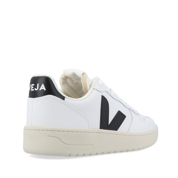 Veja V-10 Leather Extra-white_black