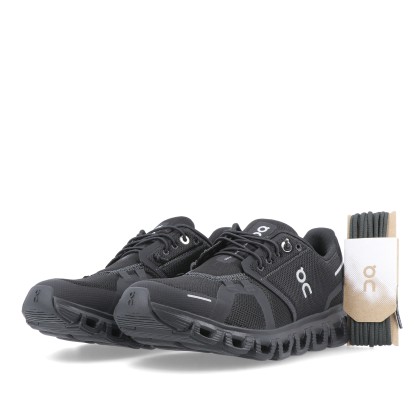 On Cloud 6 - Black / Black W