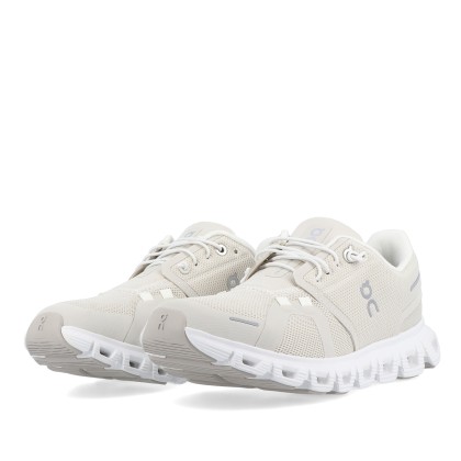 On Cloud 6 - Pearl / White On Cloud 6 - Pearl / White