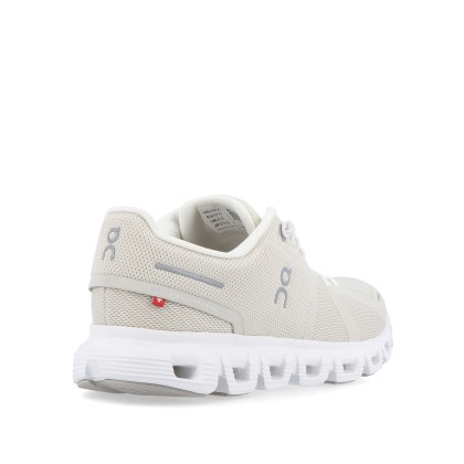 On Cloud 6 - Pearl / White On Cloud 6 - Pearl / White