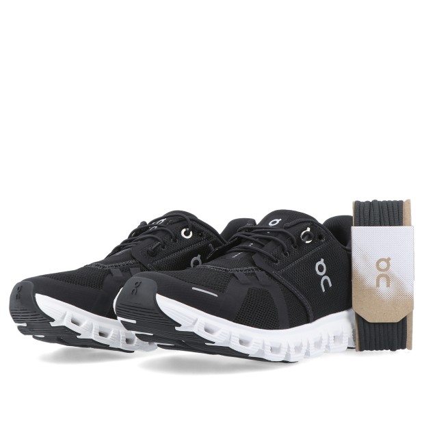 On Cloud 6 - Black / White M