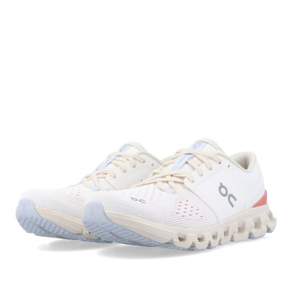On Cloud X 4 W Ivory/Salmon On Cloud X 4 W Ivory/Salmon