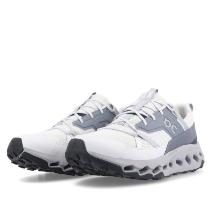 On Cloudhorizon wolf/Alloy