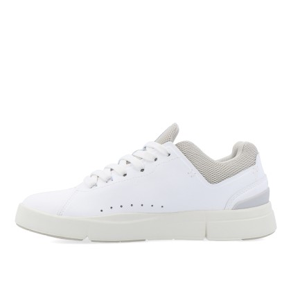 On The Roger Advantage W white/Sand