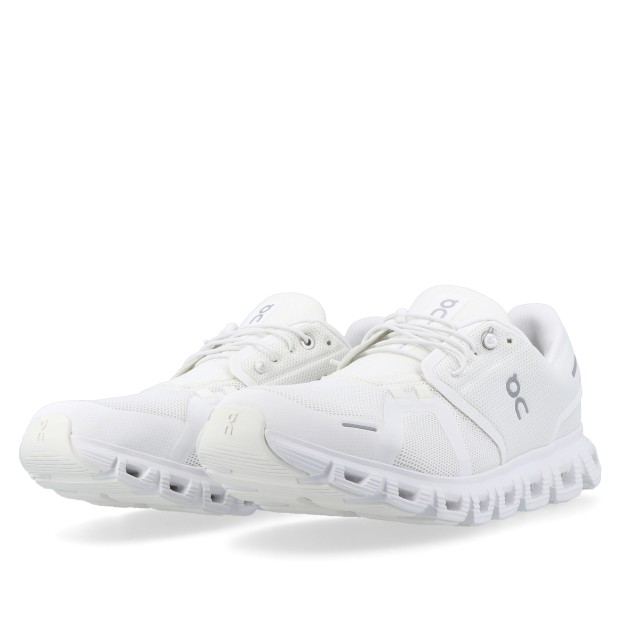 On Running Cloud 6 White / White