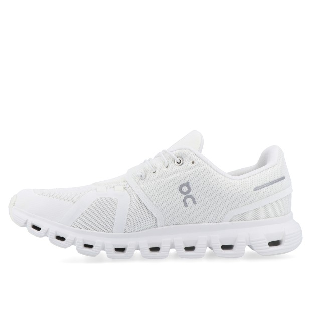 On Running Cloud 6 White / White