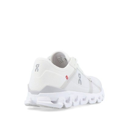 On Cloud X 4 W Ad-white/Wolf On Cloud X 4 W Ad-white/Wolf