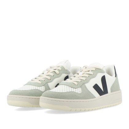Veja V-10 Leather Pure_black_clay