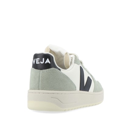 Veja V-10 Leather Pure_black_clay