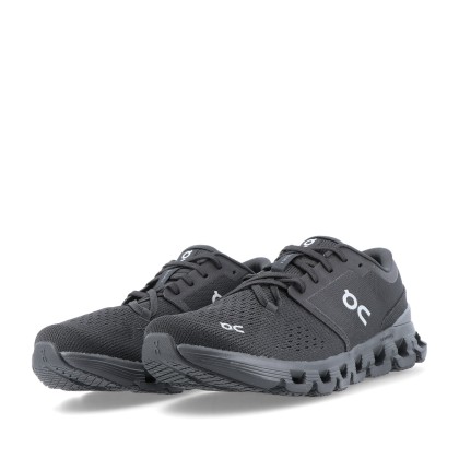 On Cloud X 4 - Black / Eclipse M On Cloud X 4 - Black / Eclipse M