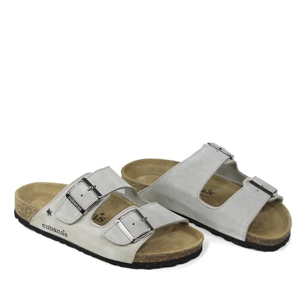 Cubanas Amalia102