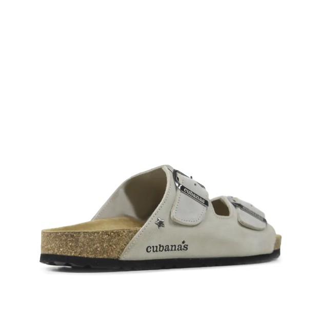 Cubanas Amalia102