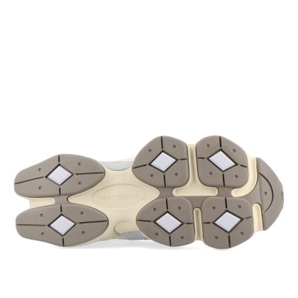 New Balance U9060-EEL Pearl Grey New Balance U9060-EEL Pearl Grey