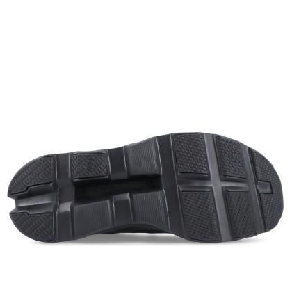 On Cloudmonster Void - Black / Black