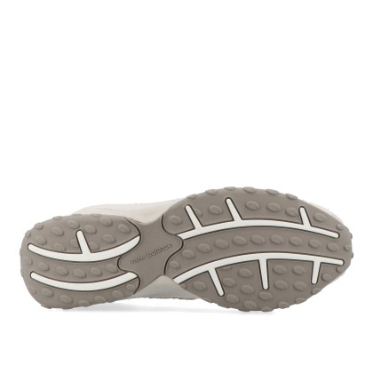 New Balance 204l Timberwolf New Balance 204l Timberwolf