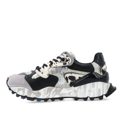 Ex 134-10 Black/white