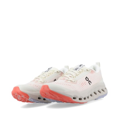 On Cloudsurfer Trail 2 - Ivory / Salmon