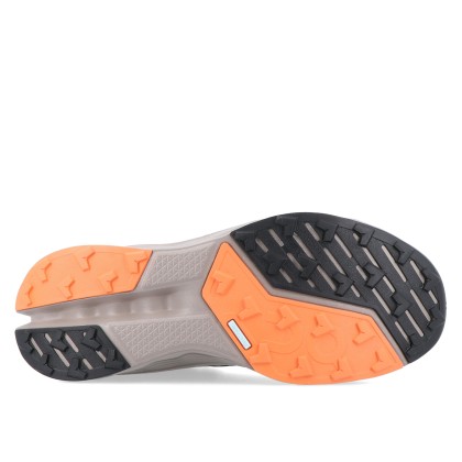 On Cloudsurfer Trail 2 - Eclipse / Cinder