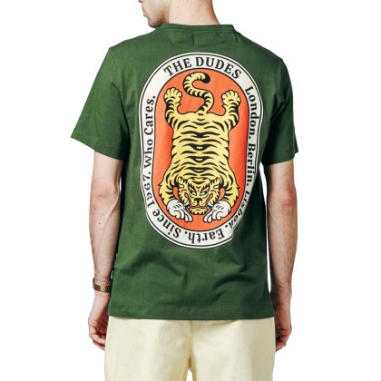 The Dudes T-shirt A Wild Life Classic Premium Bottle Green