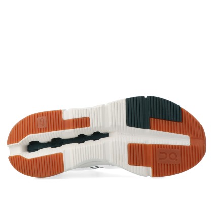 On Cloudnova 2 - Ivory / Olive