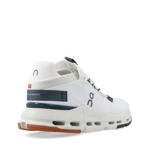 On Cloudnova 2 - Ivory / Olive