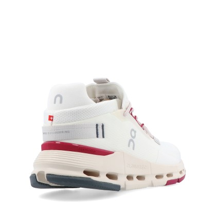 On Cloudnova 2 - Ivory / Grenadine