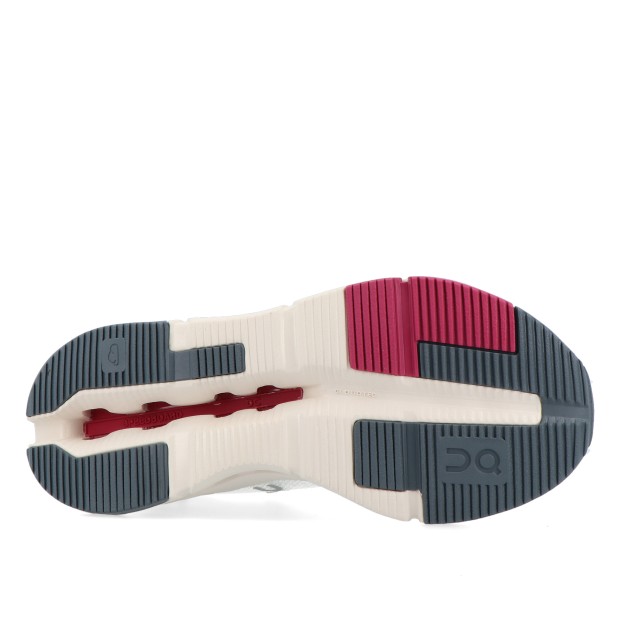 On Cloudnova 2 - Ivory / Grenadine