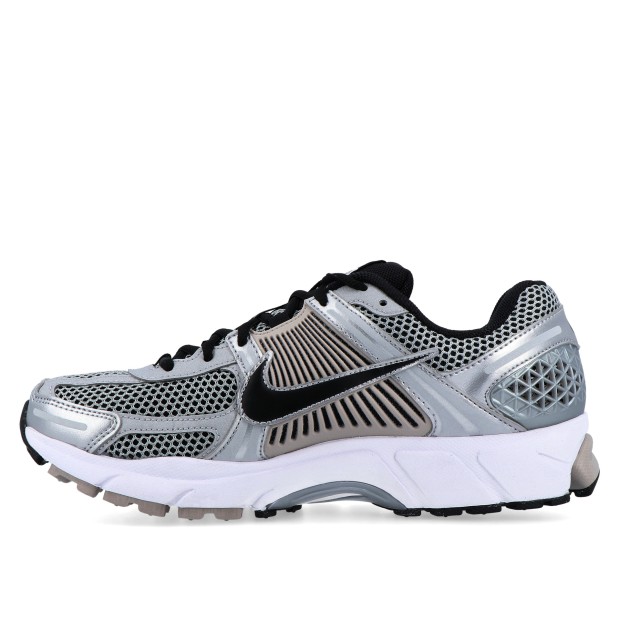 Nike Zoom Vomero 5 Metallic Silver / Black