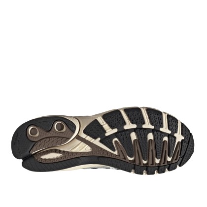 adidas Originals Adistar Control 5 Cloud White / Core Black / Core White.