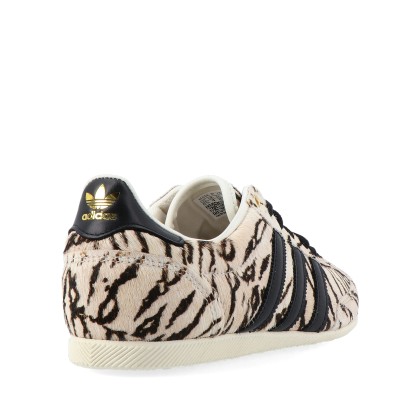 adidas Originals Japan W Off White / Core Black / Core Black