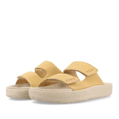 Veja Etna Suede Soft Ocre Almond